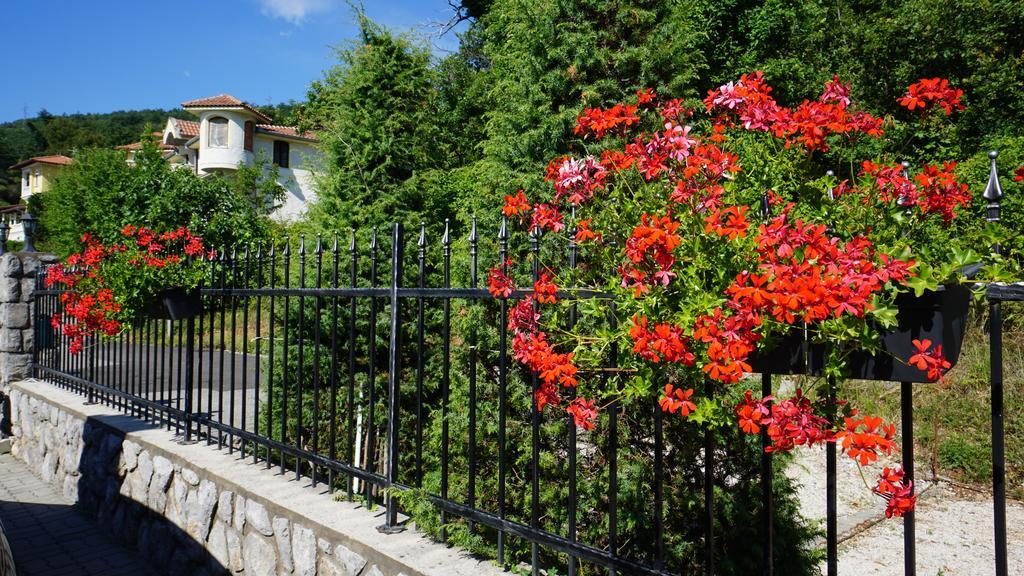 Apartments Villa Krasa Lovran Exterior foto